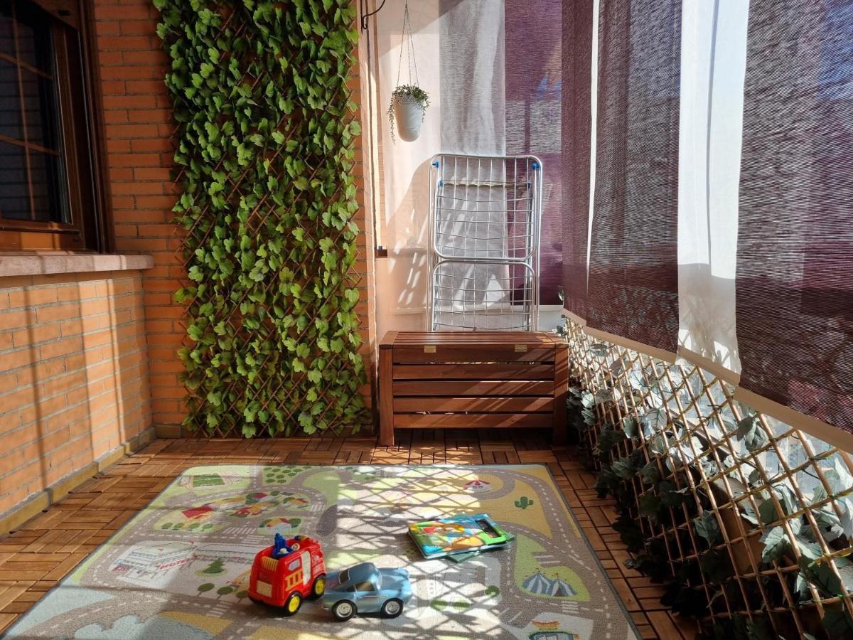 Apartamento Las Rozas Village Esterno foto